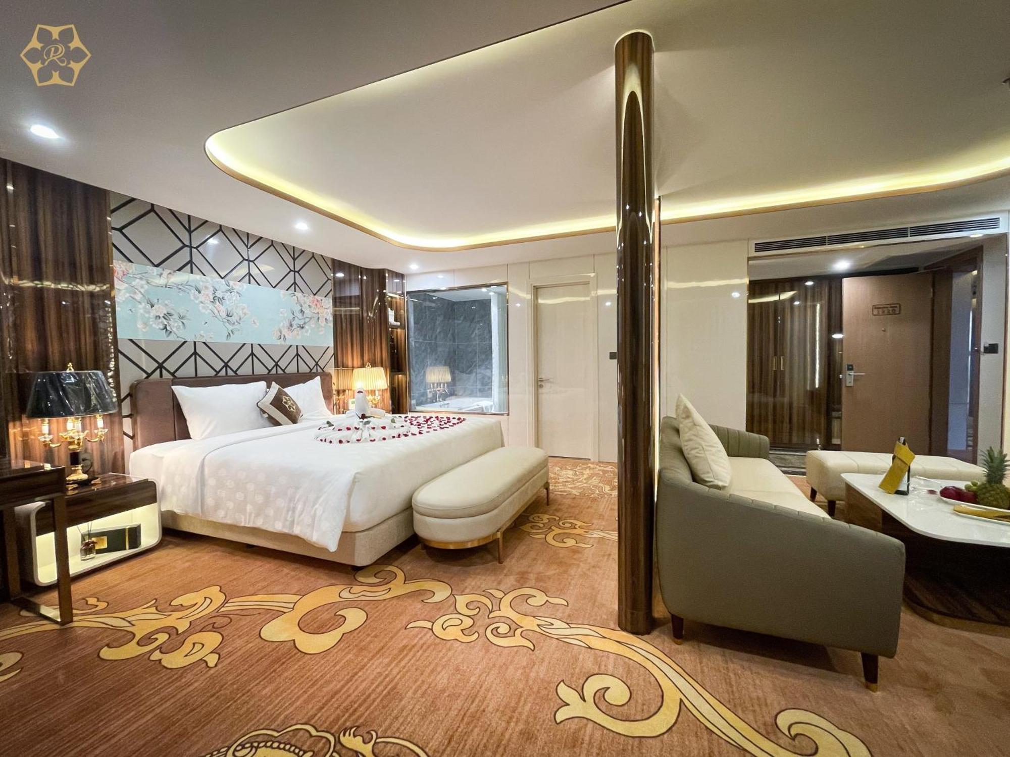 Cua Dong Luxury Hotel 荣市 外观 照片