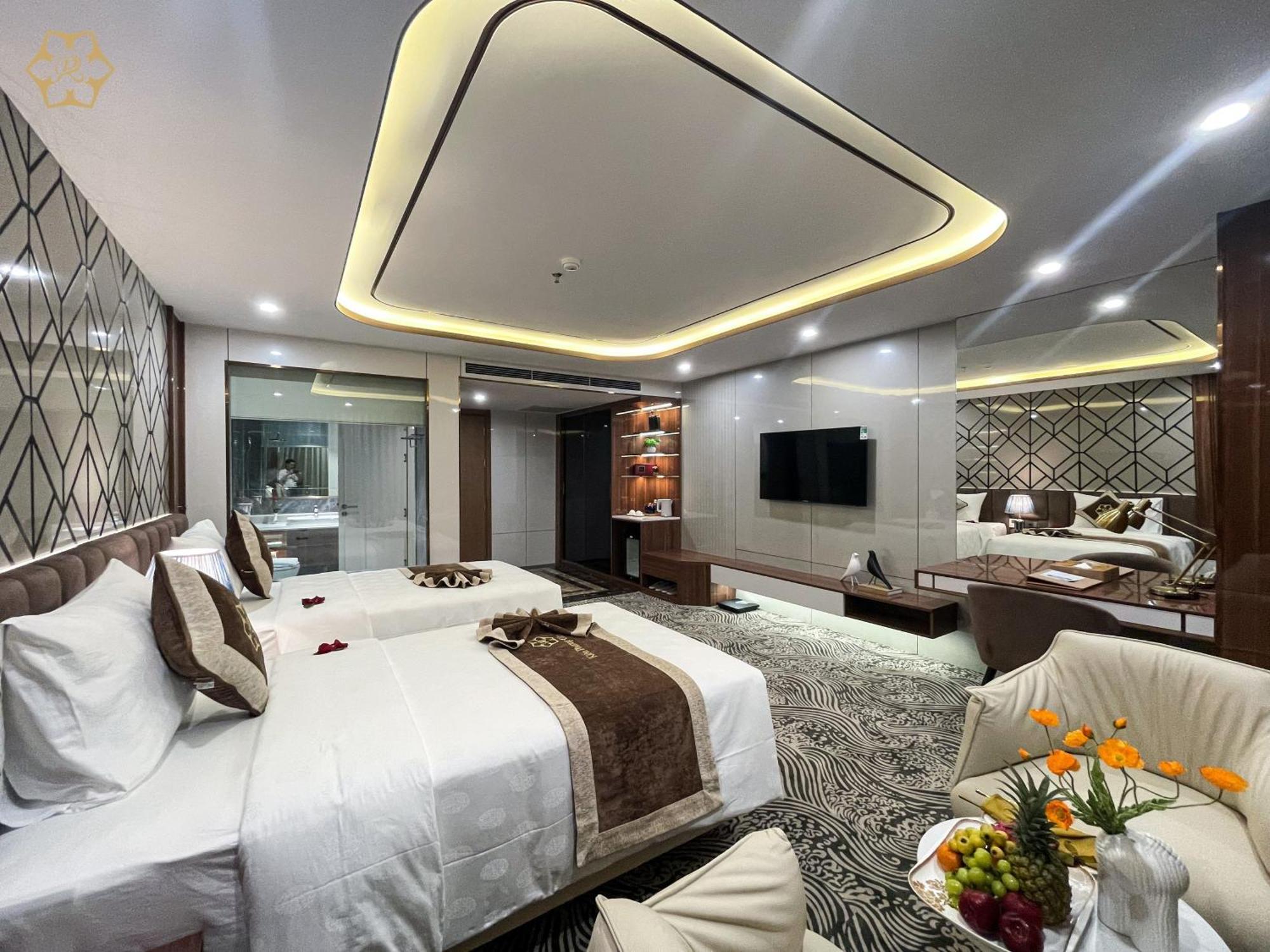 Cua Dong Luxury Hotel 荣市 外观 照片