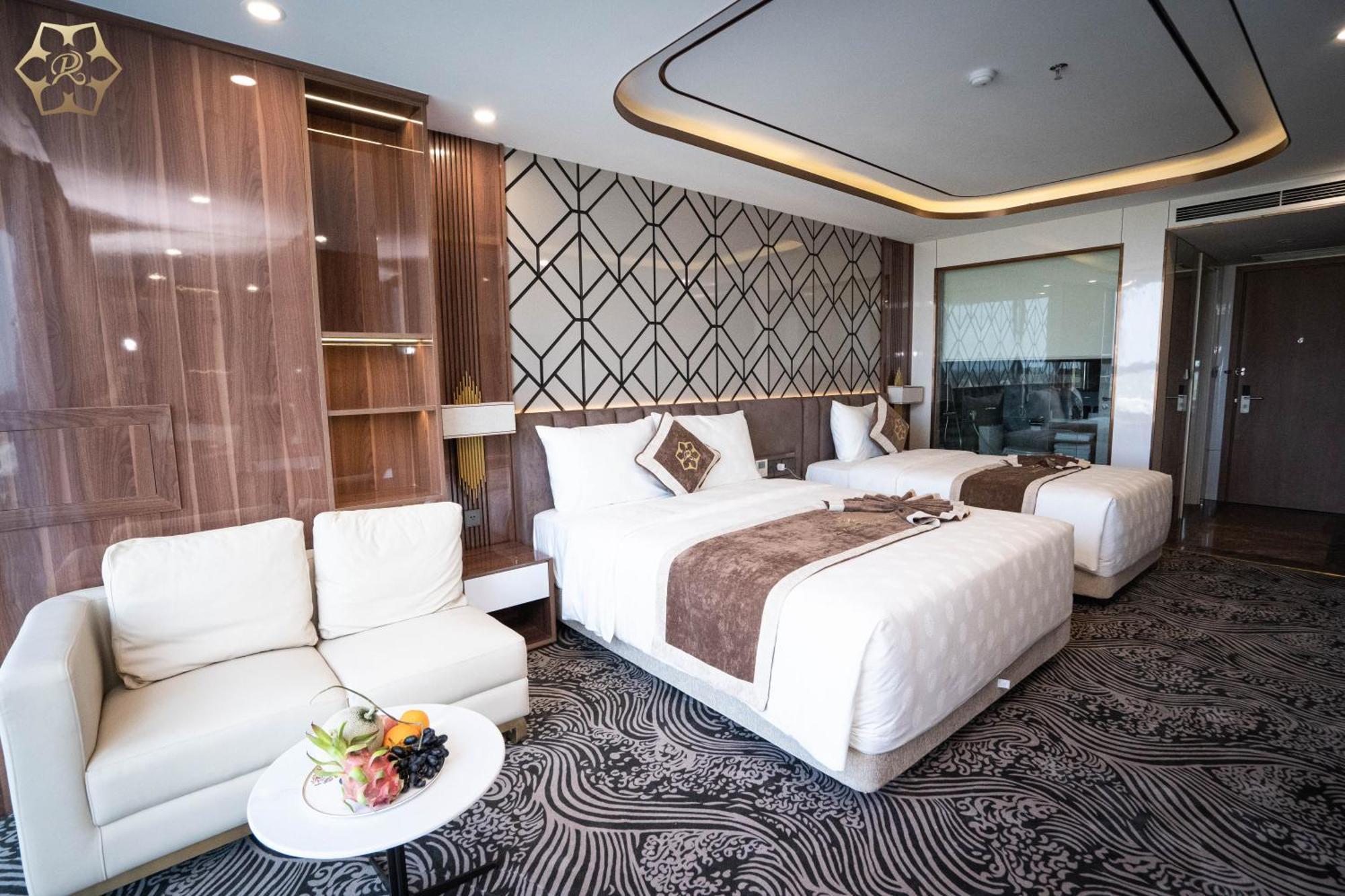 Cua Dong Luxury Hotel 荣市 外观 照片