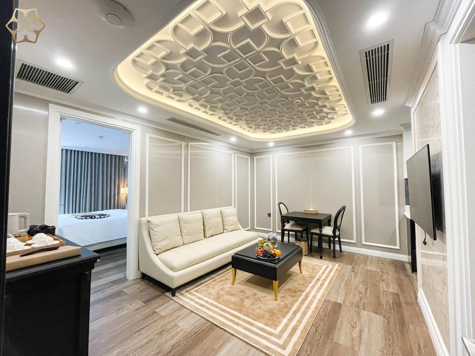 Cua Dong Luxury Hotel 荣市 外观 照片