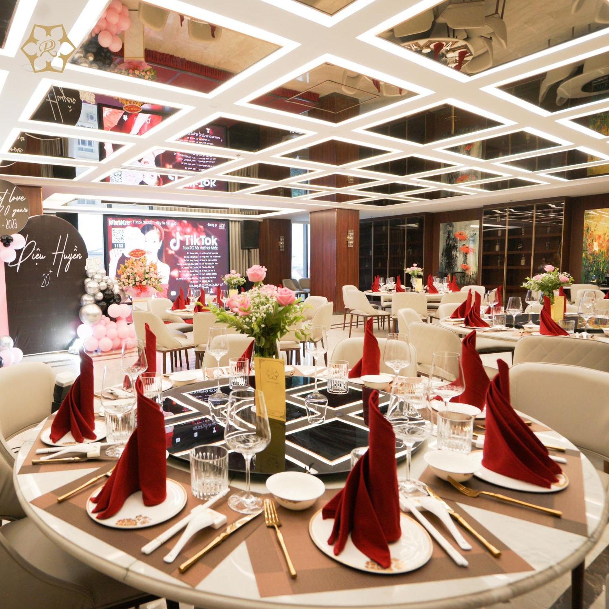 Cua Dong Luxury Hotel 荣市 外观 照片