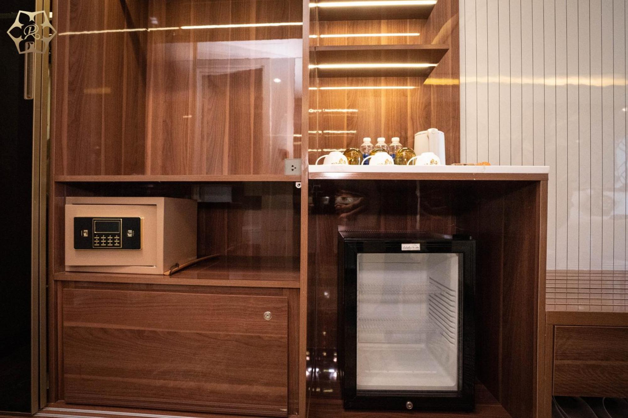 Cua Dong Luxury Hotel 荣市 外观 照片