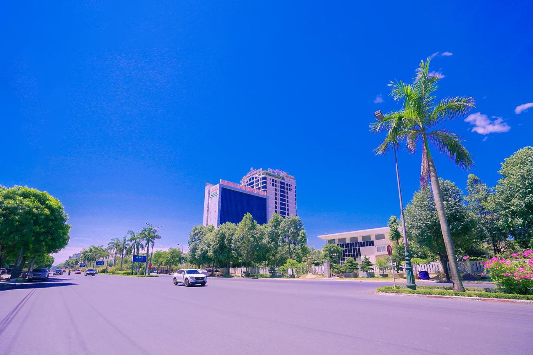 Cua Dong Luxury Hotel 荣市 外观 照片